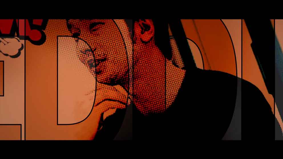 オープニングムービーアベンジャラス：パラパラ漫画が連続して浮かぶタイトルシーンの画像