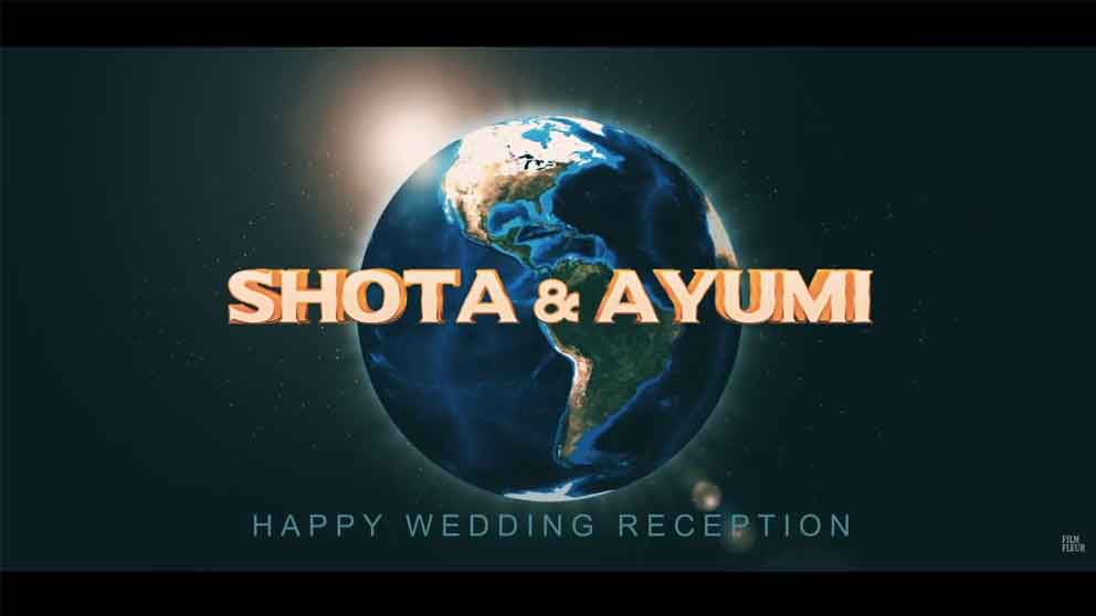 オープニングムービーTRAILER：新郎新婦のお名前と地球が3Dで出現するオープニングタイトル画像